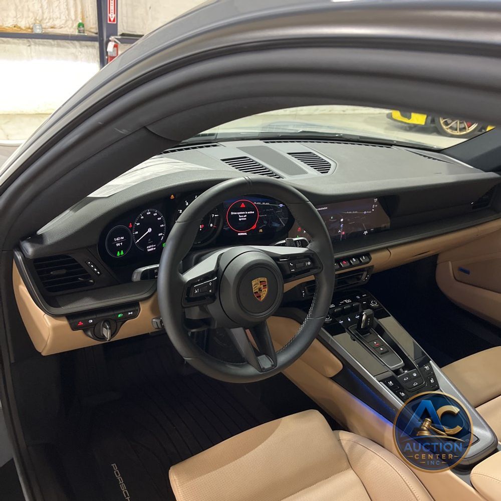 2023 Porsche 911 Carrera