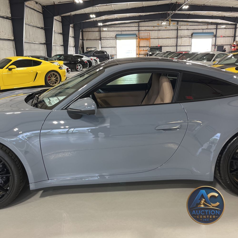 2023 Porsche 911 Carrera