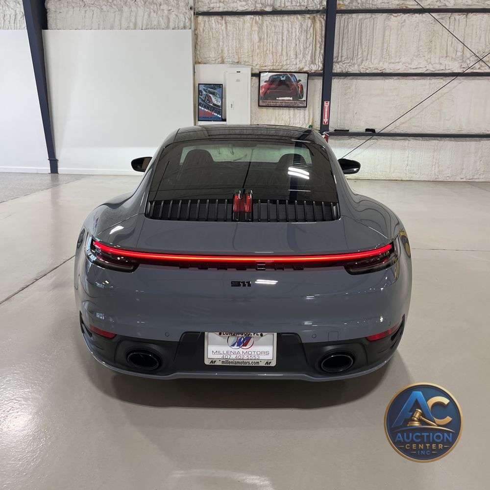 2023 Porsche 911 Carrera