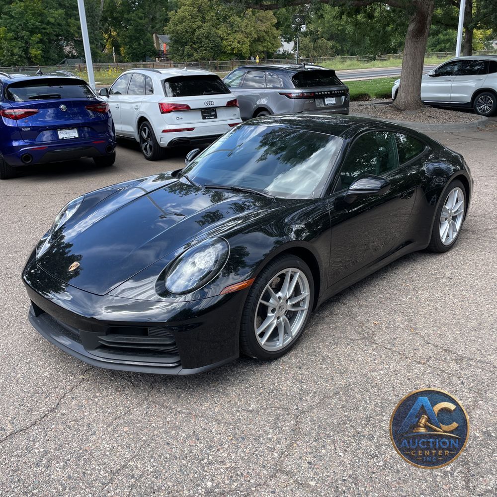 2025 Porsche 911 Carrera
