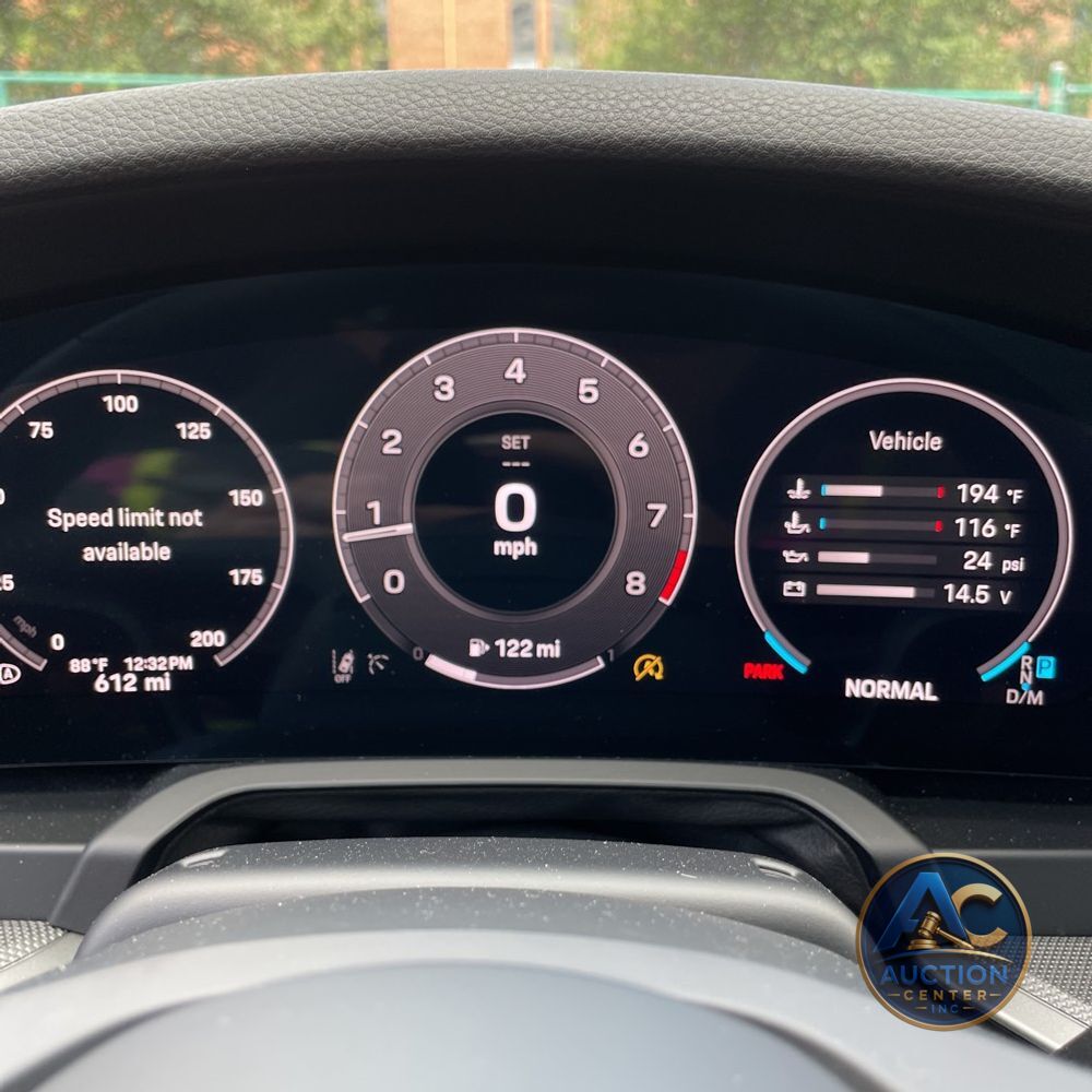 2025 Porsche 911 Carrera