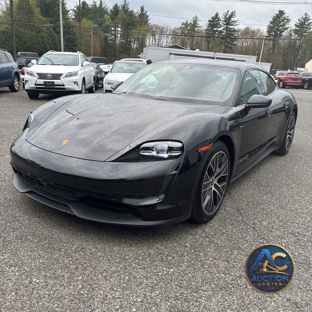 2024 Porsche Taycan