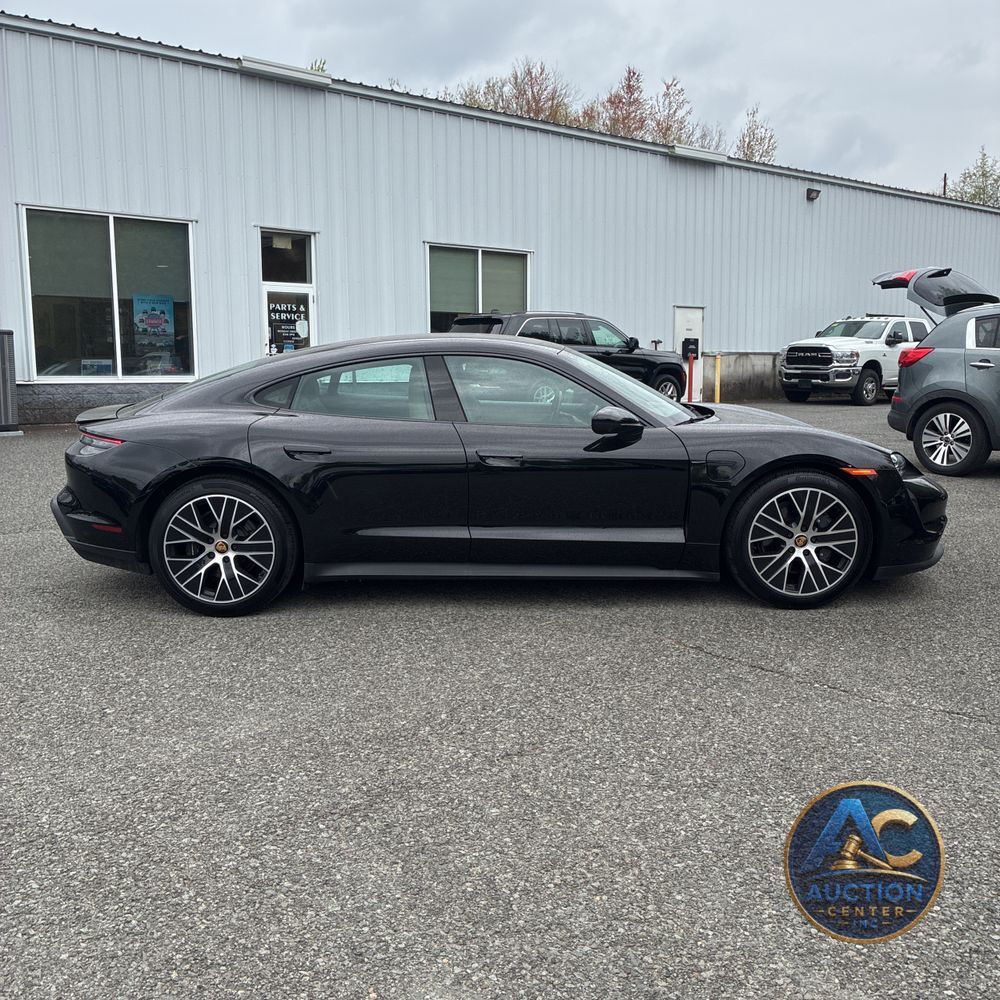 2024 Porsche Taycan