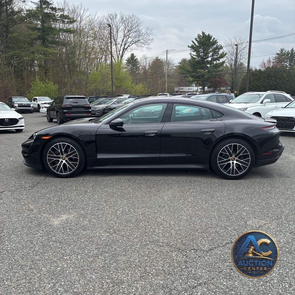 2024 Porsche Taycan