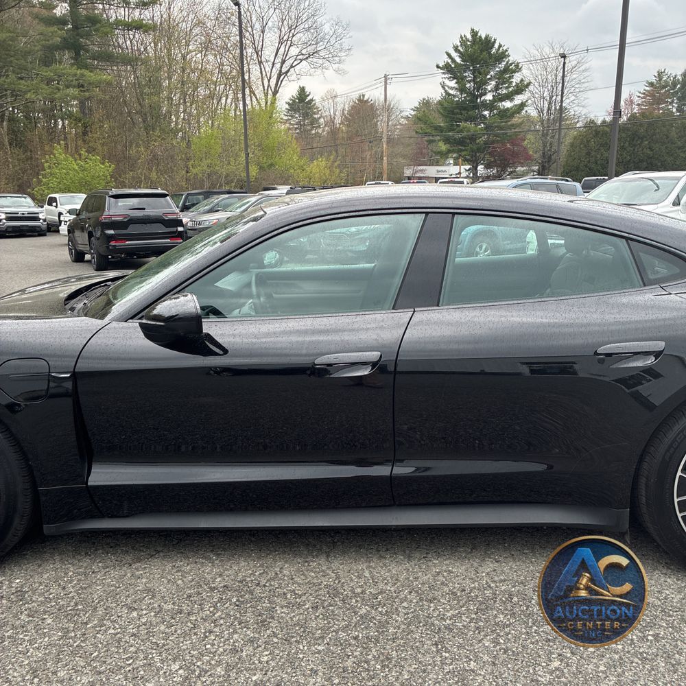 2024 Porsche Taycan