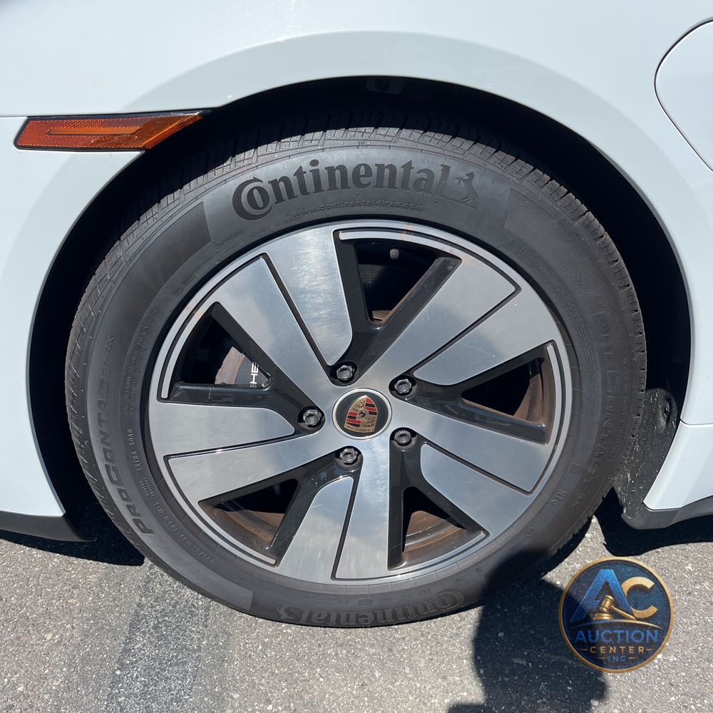 2021 Porsche Taycan Base
