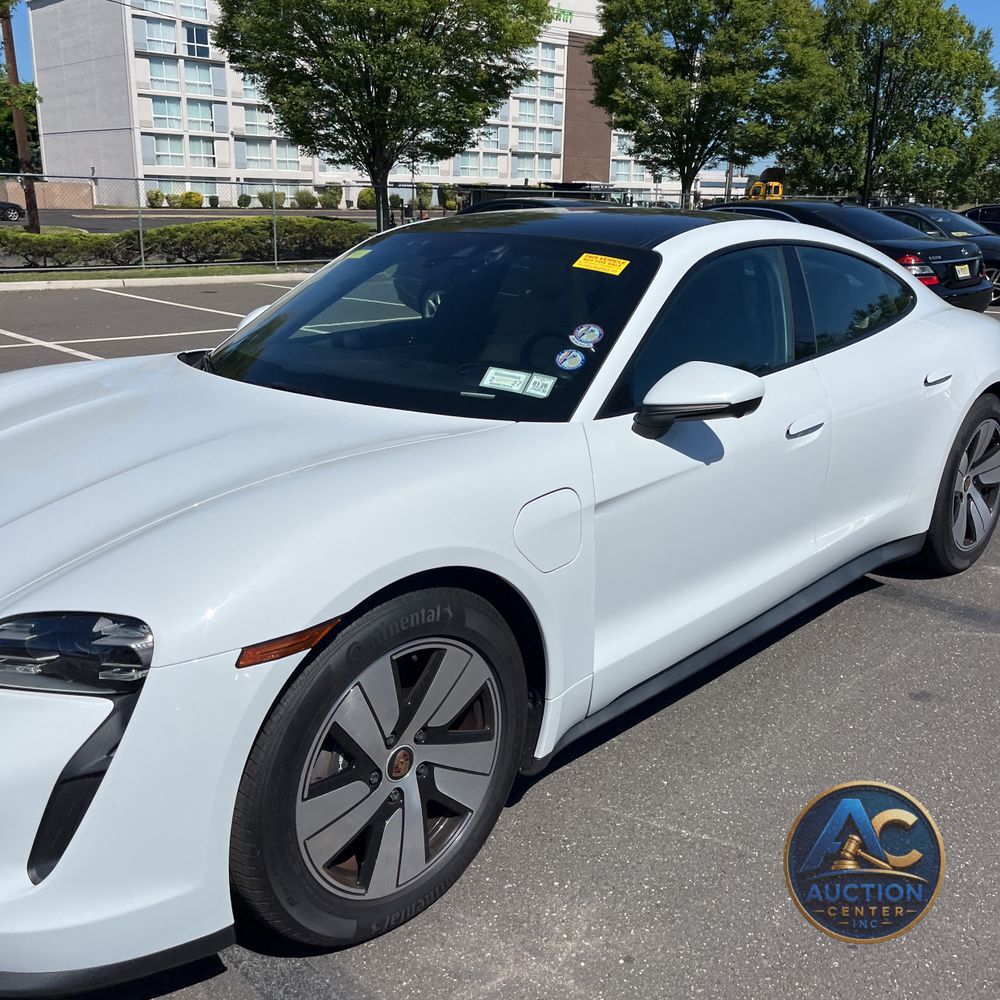 2021 Porsche Taycan Base