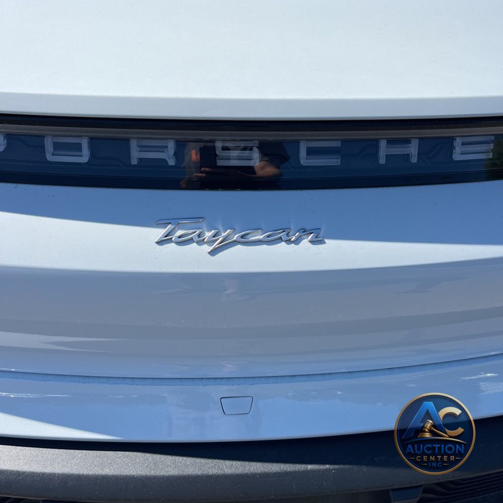 2021 Porsche Taycan Base