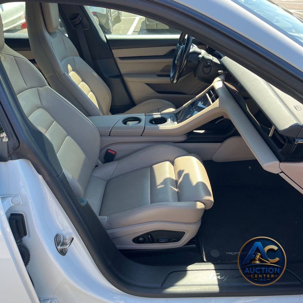 2021 Porsche Taycan Base