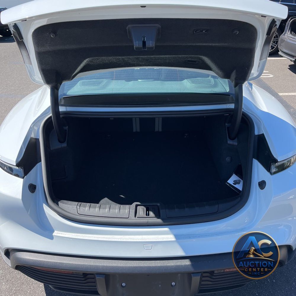 2021 Porsche Taycan Base