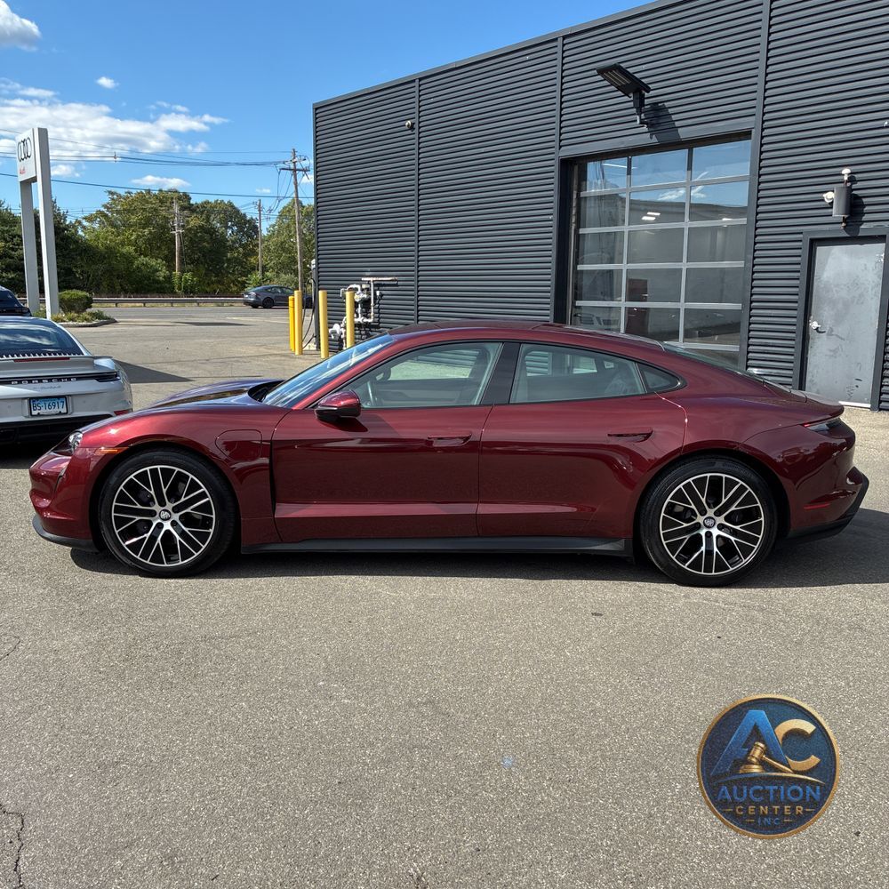 2021 Porsche Taycan Base