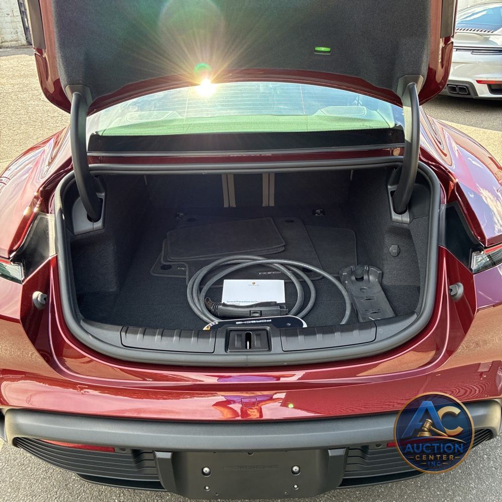 2021 Porsche Taycan Base