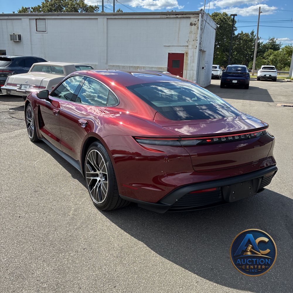 2021 Porsche Taycan Base