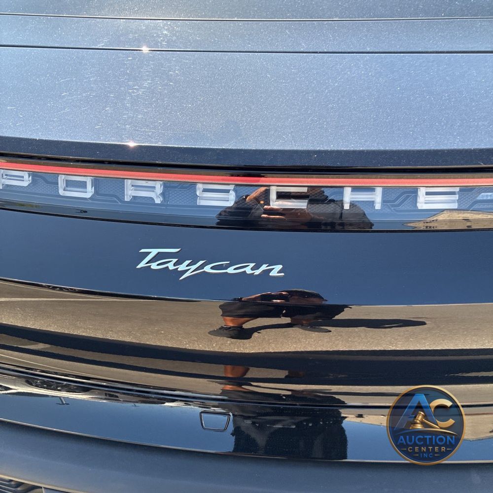 2023 Porsche Taycan Base