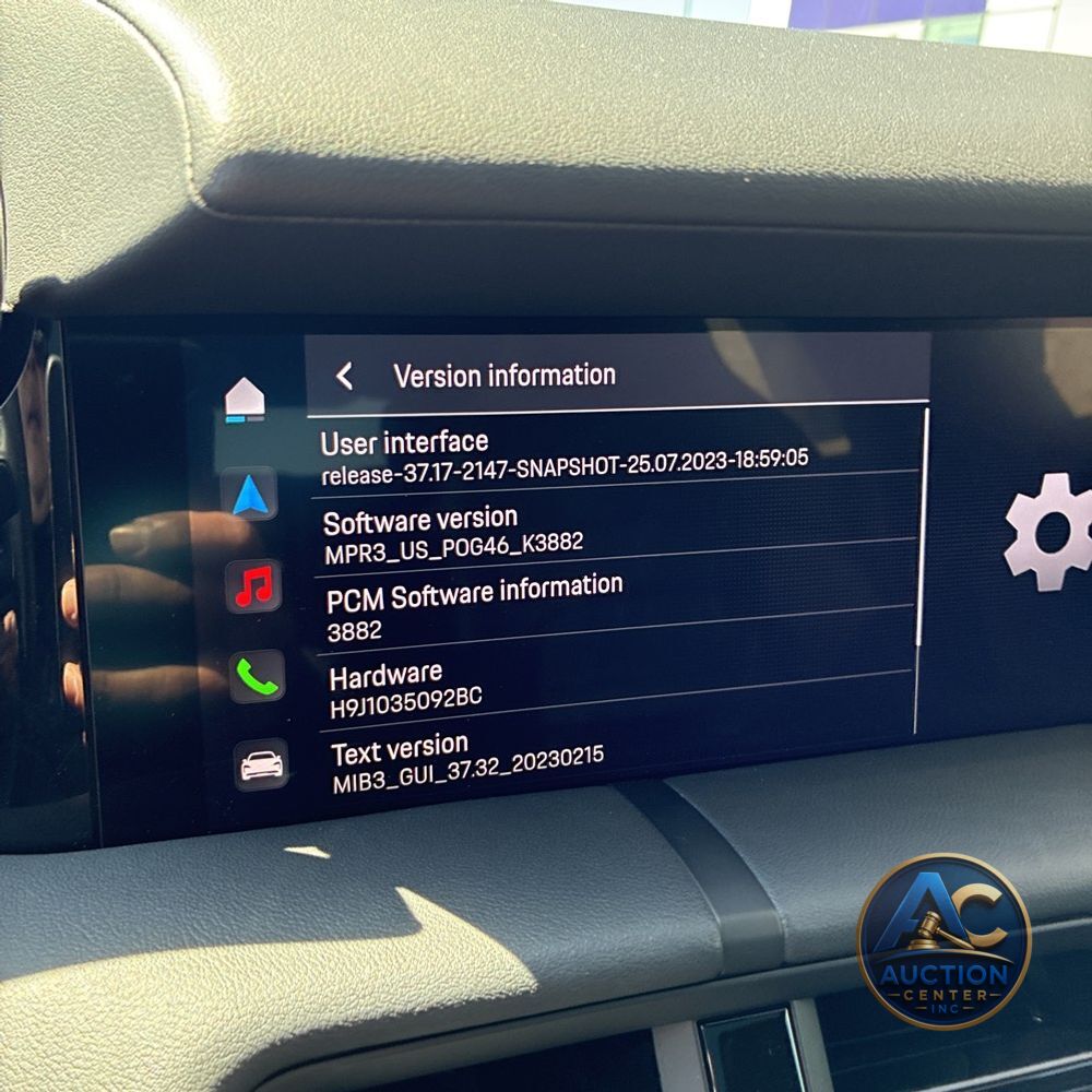2023 Porsche Taycan Base