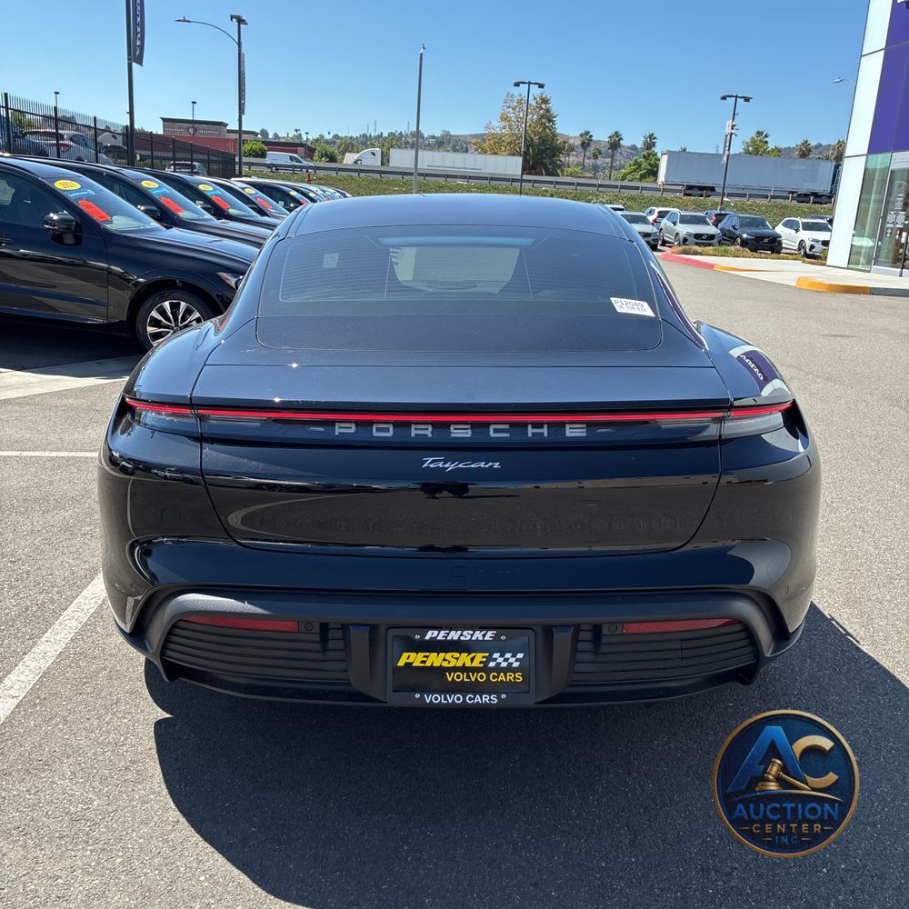 2023 Porsche Taycan Base