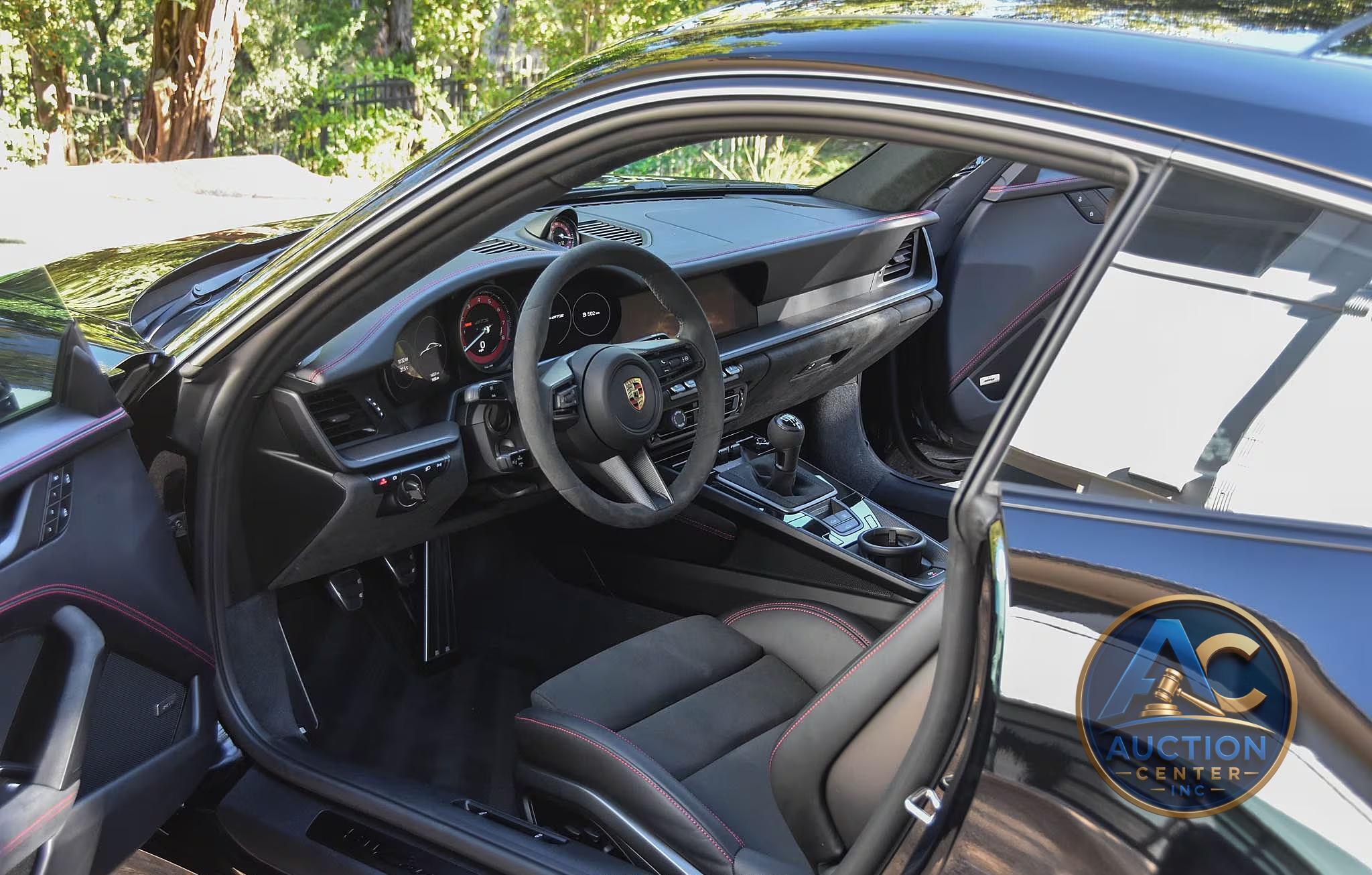 2024 Porsche 911 Carrera GTS