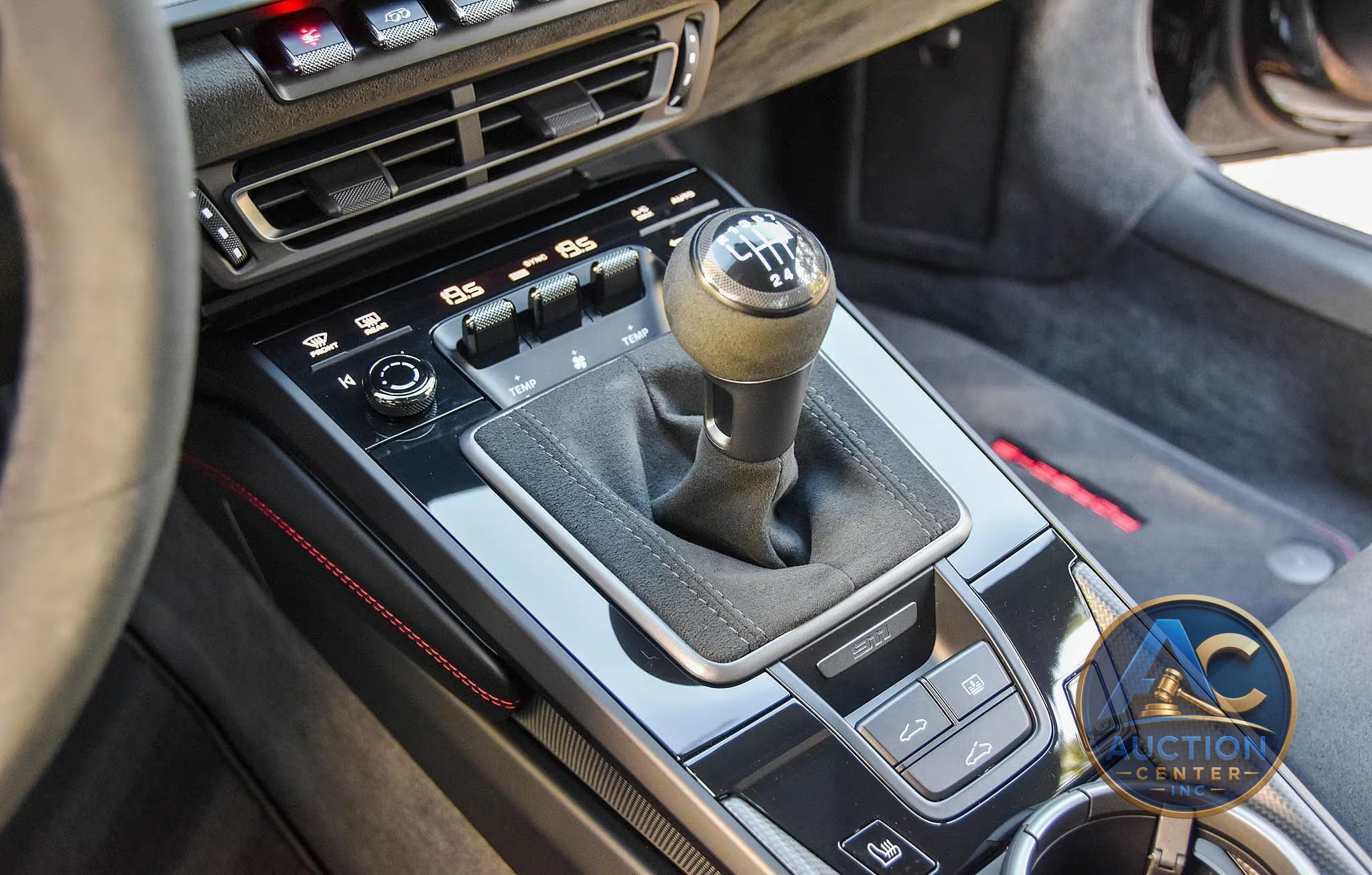 2024 Porsche 911 Carrera GTS