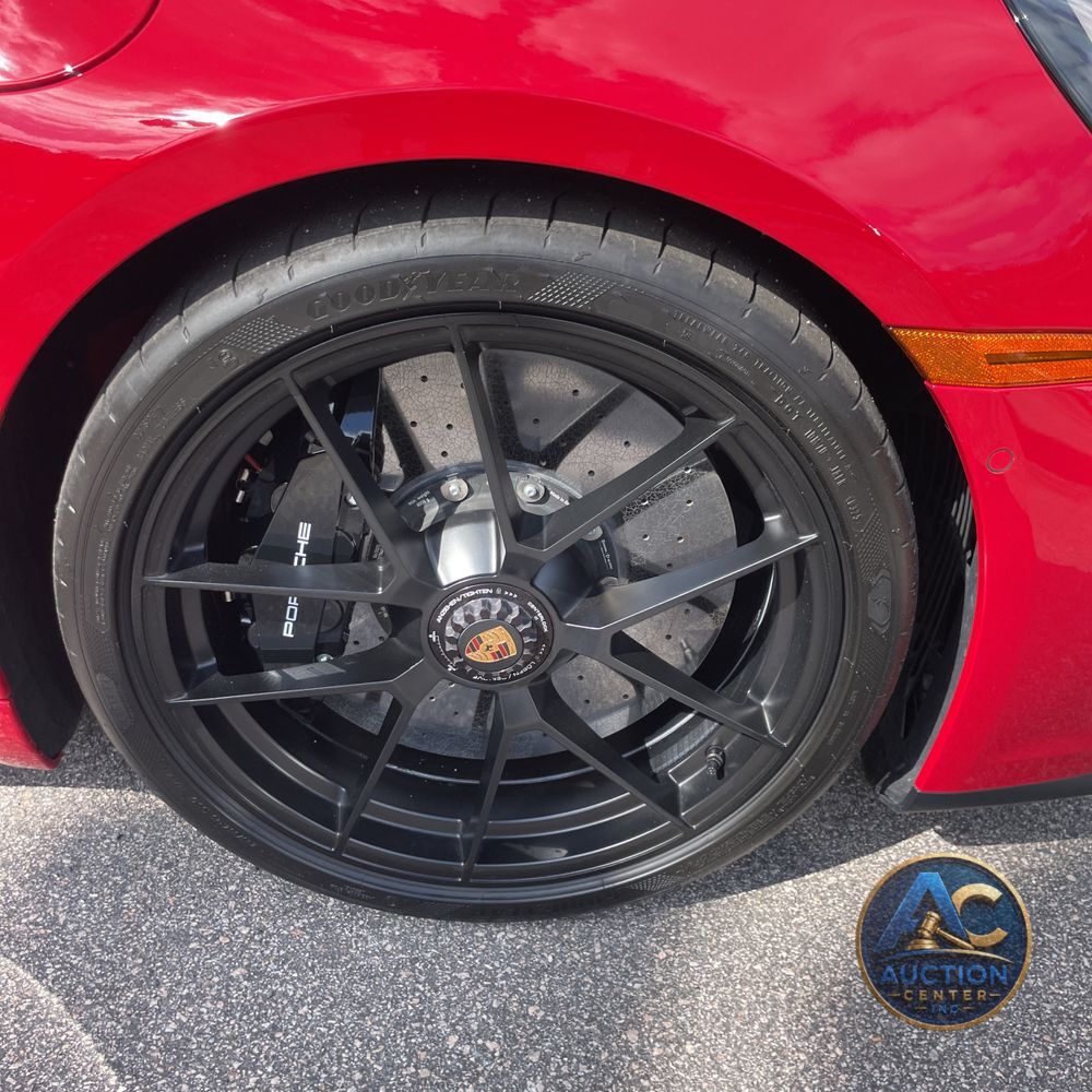 2025 Porsche 911 Carrera GTS