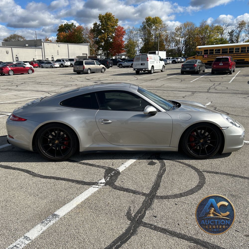 2013 Porsche 911 Carrera 4 4S