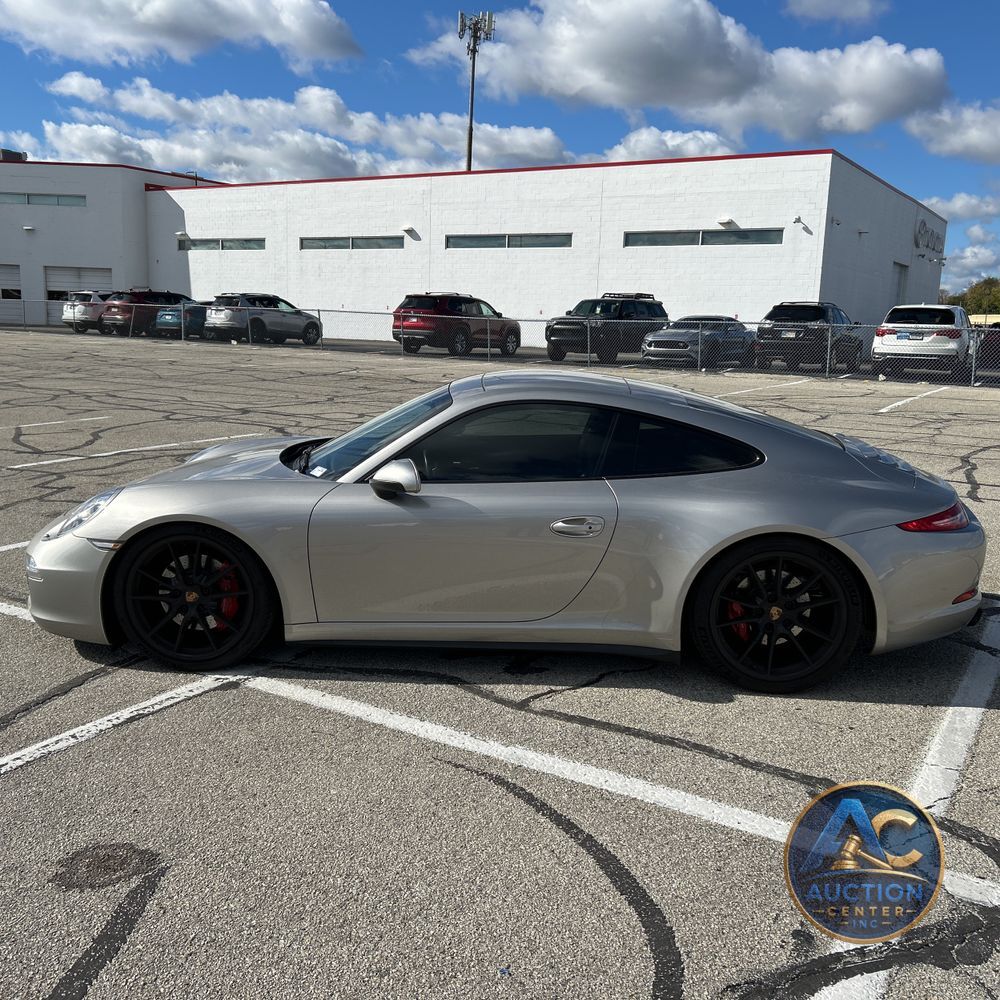 2013 Porsche 911 Carrera 4 4S