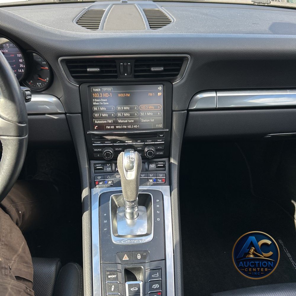 2013 Porsche 911 Carrera 4 4S