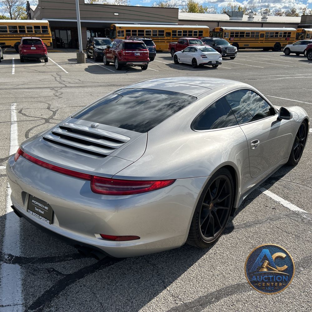 2013 Porsche 911 Carrera 4 4S