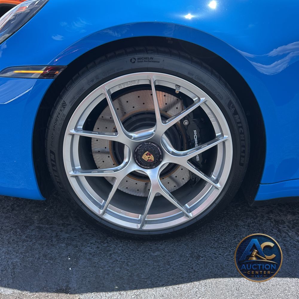 2022 Porsche 911 Carrera GTS
