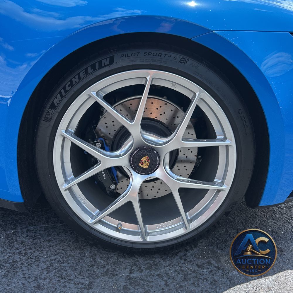 2022 Porsche 911 Carrera GTS