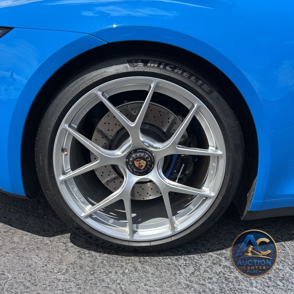 2022 Porsche 911 Carrera GTS