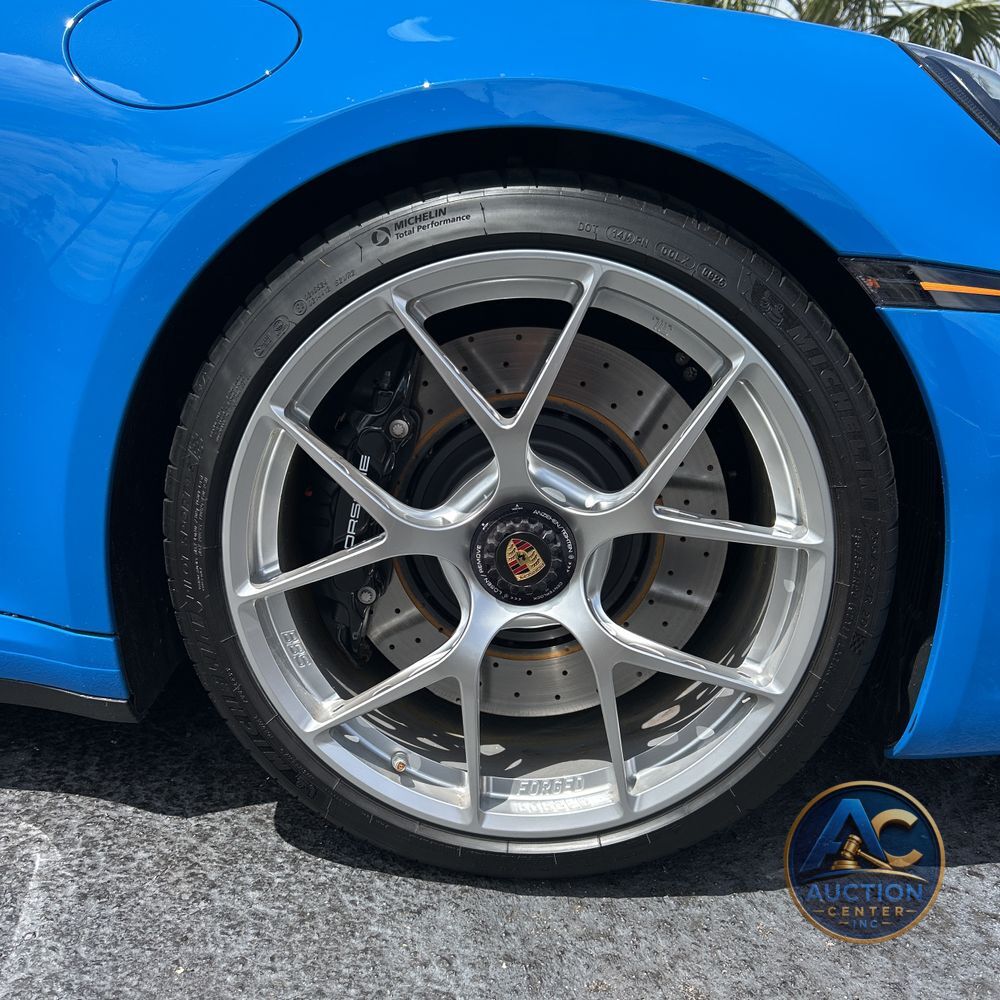 2022 Porsche 911 Carrera GTS