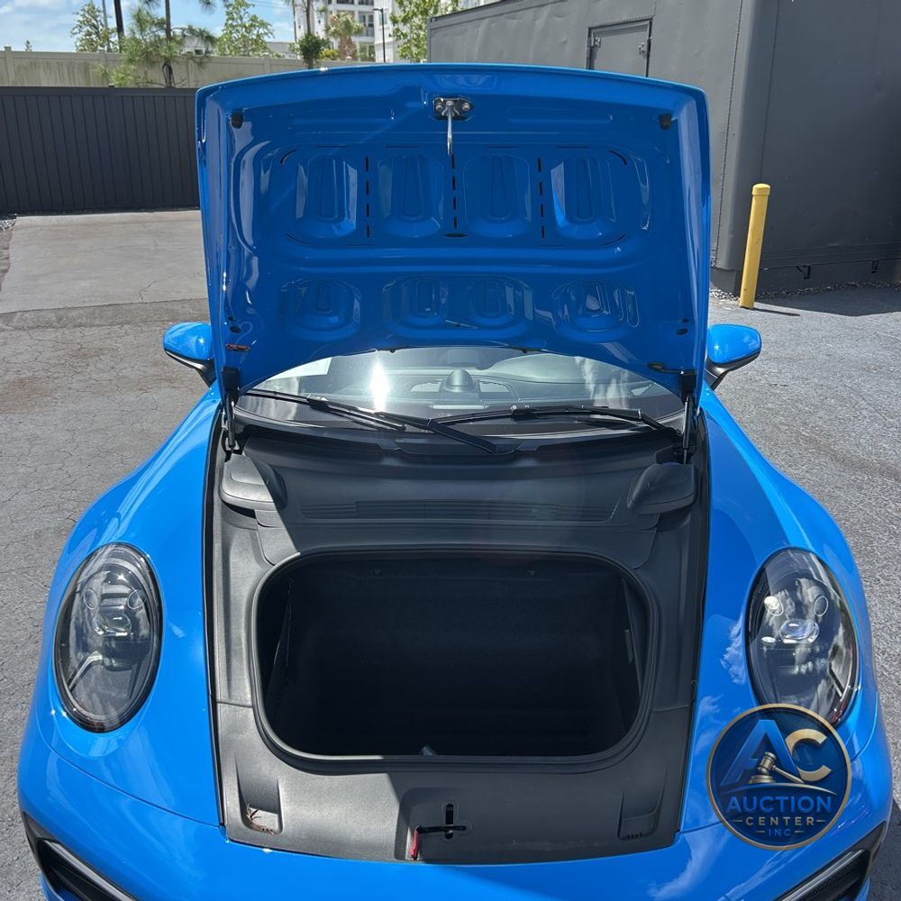 2022 Porsche 911 Carrera GTS