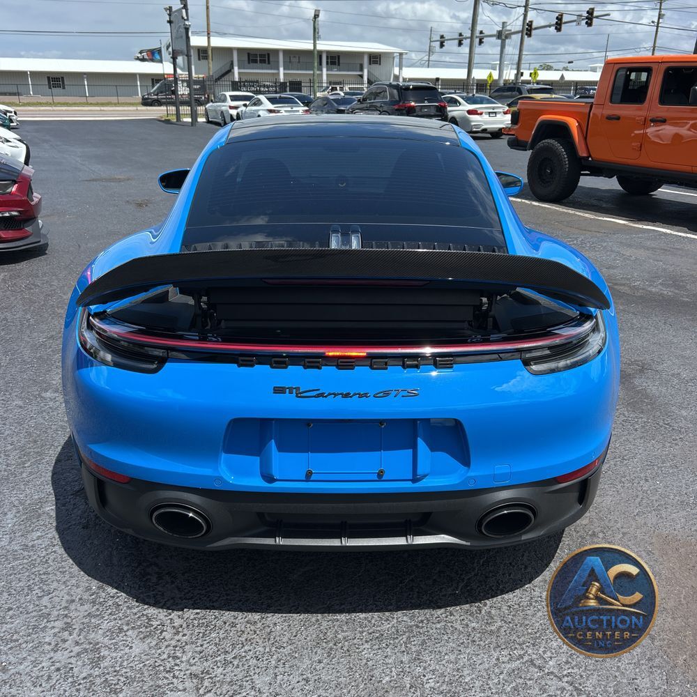 2022 Porsche 911 Carrera GTS