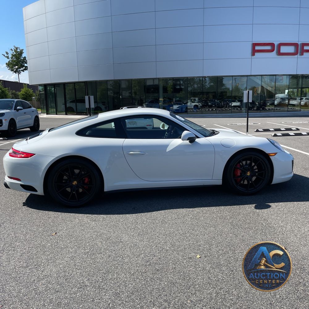 2019 Porsche 911 Carrera 4S