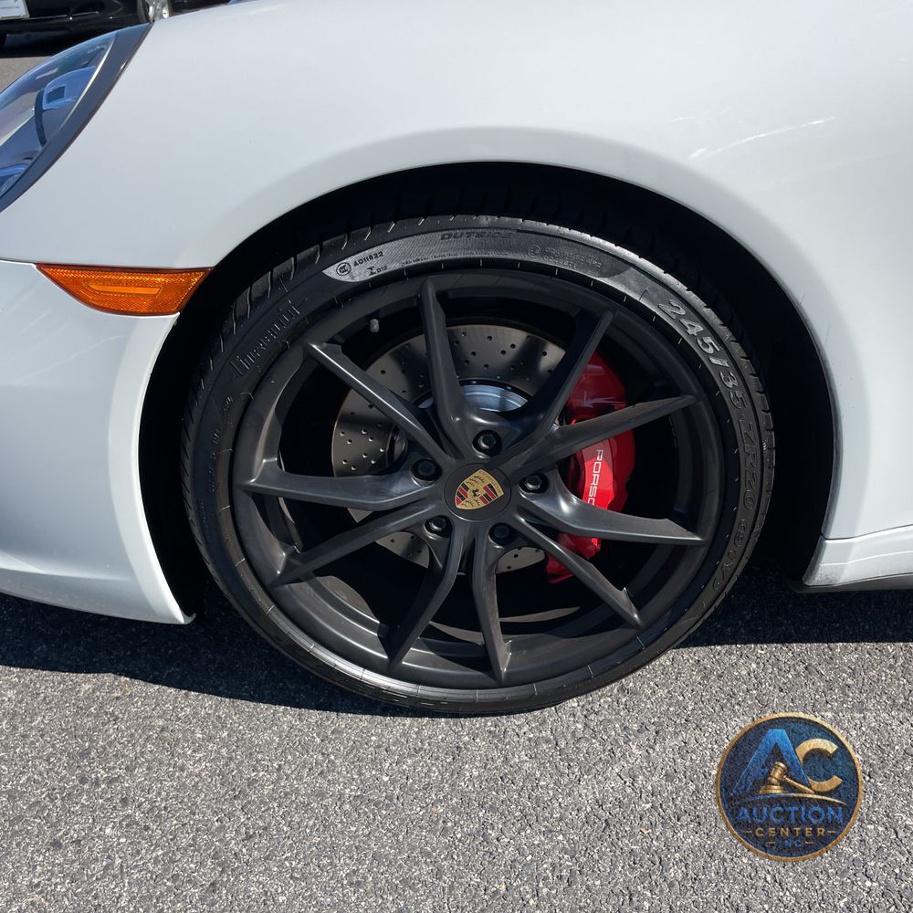 2019 Porsche 911 Carrera 4S