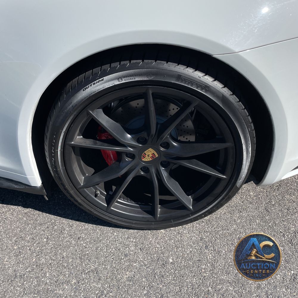 2019 Porsche 911 Carrera 4S