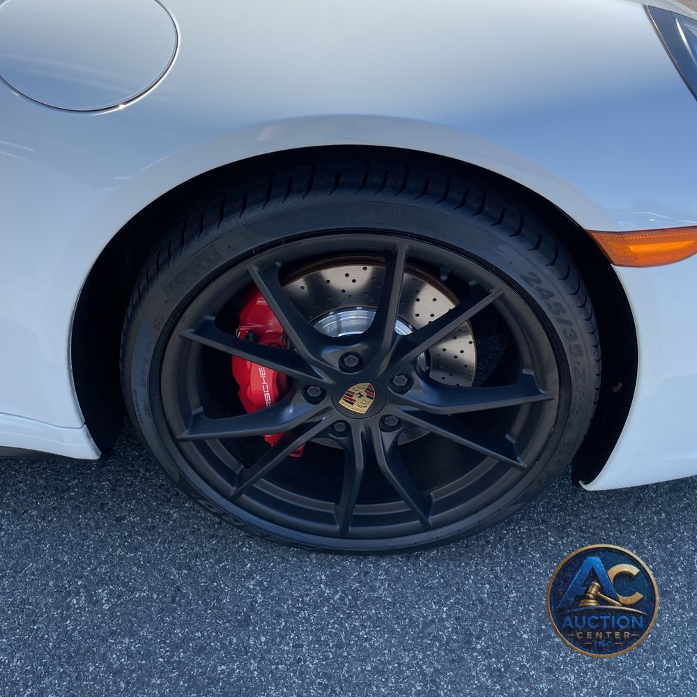 2019 Porsche 911 Carrera 4S