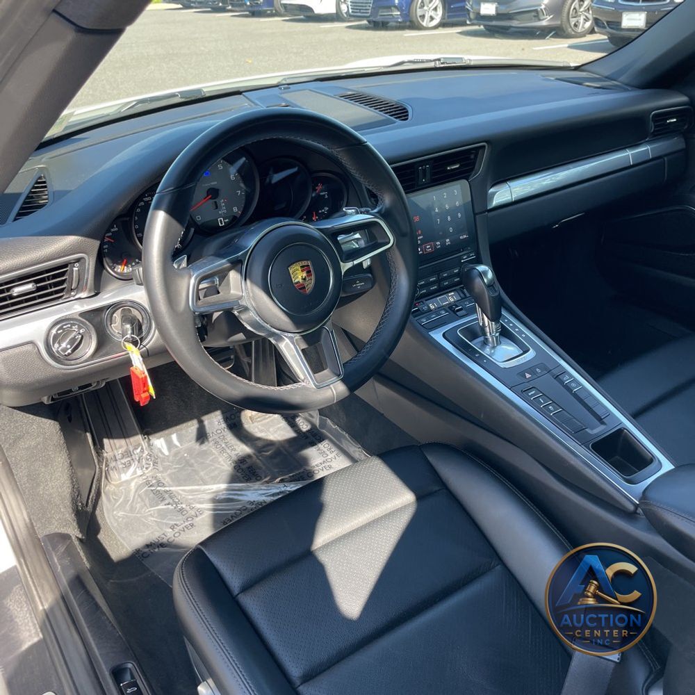 2019 Porsche 911 Carrera 4S