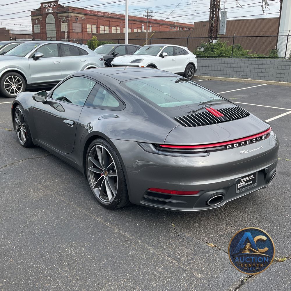 2022 Porsche 911 Carrera 4S