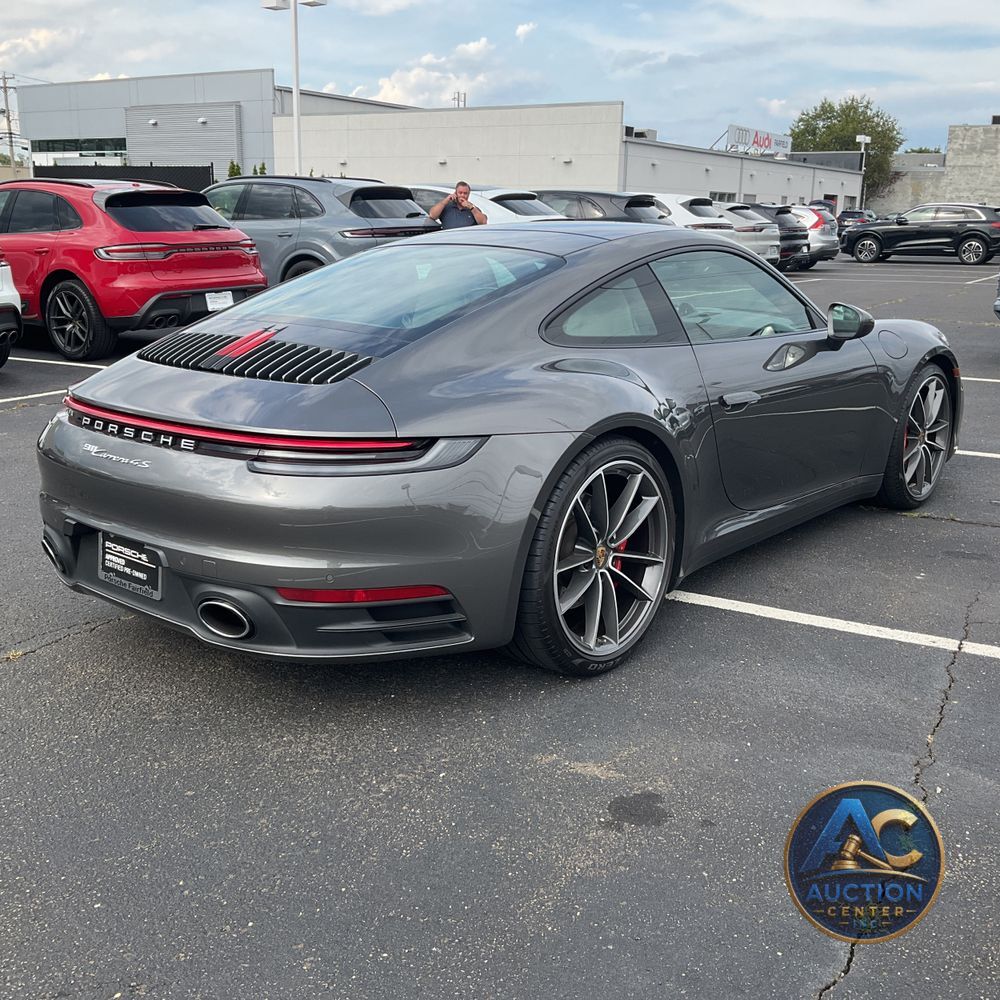 2022 Porsche 911 Carrera 4S