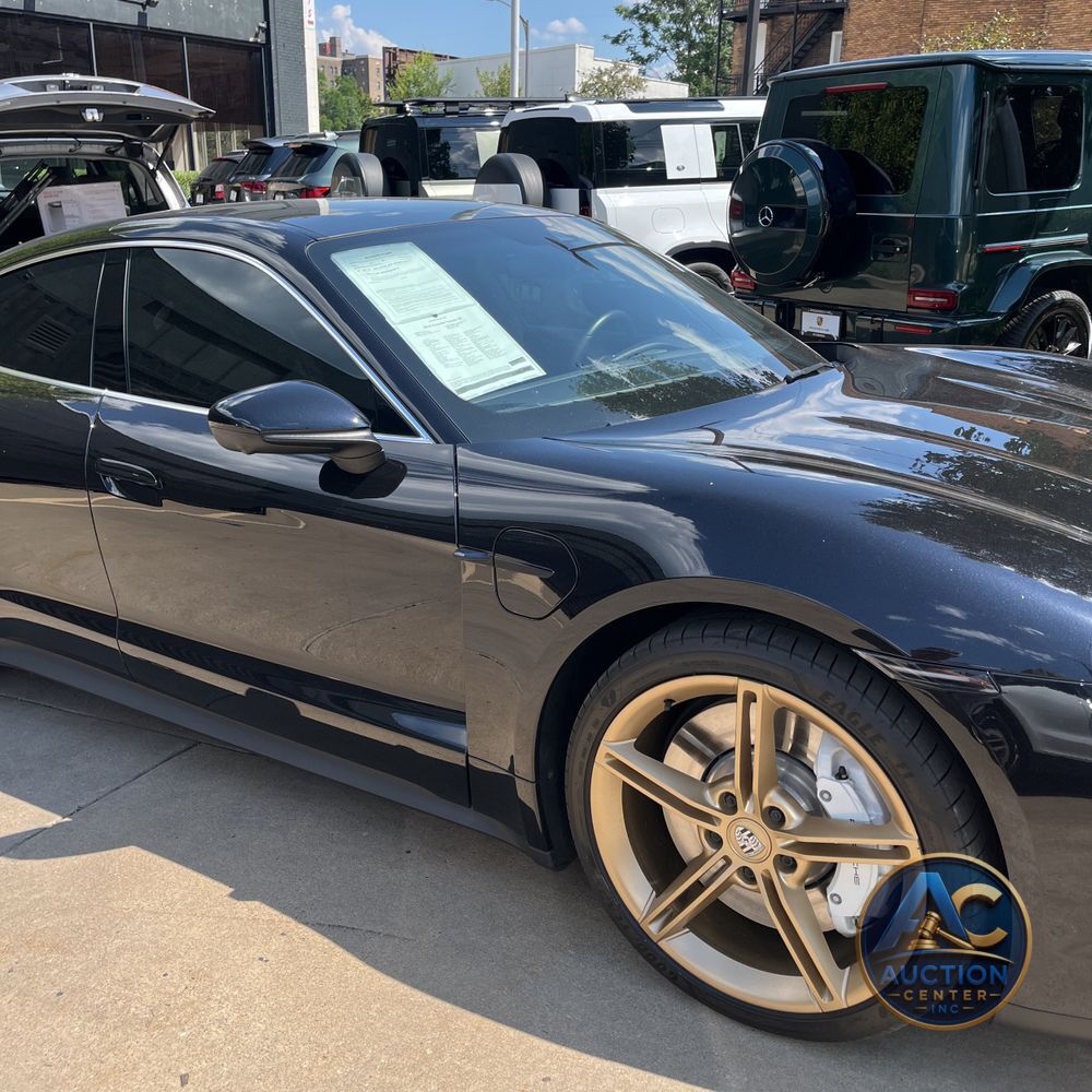 2024 Porsche Taycan 4S