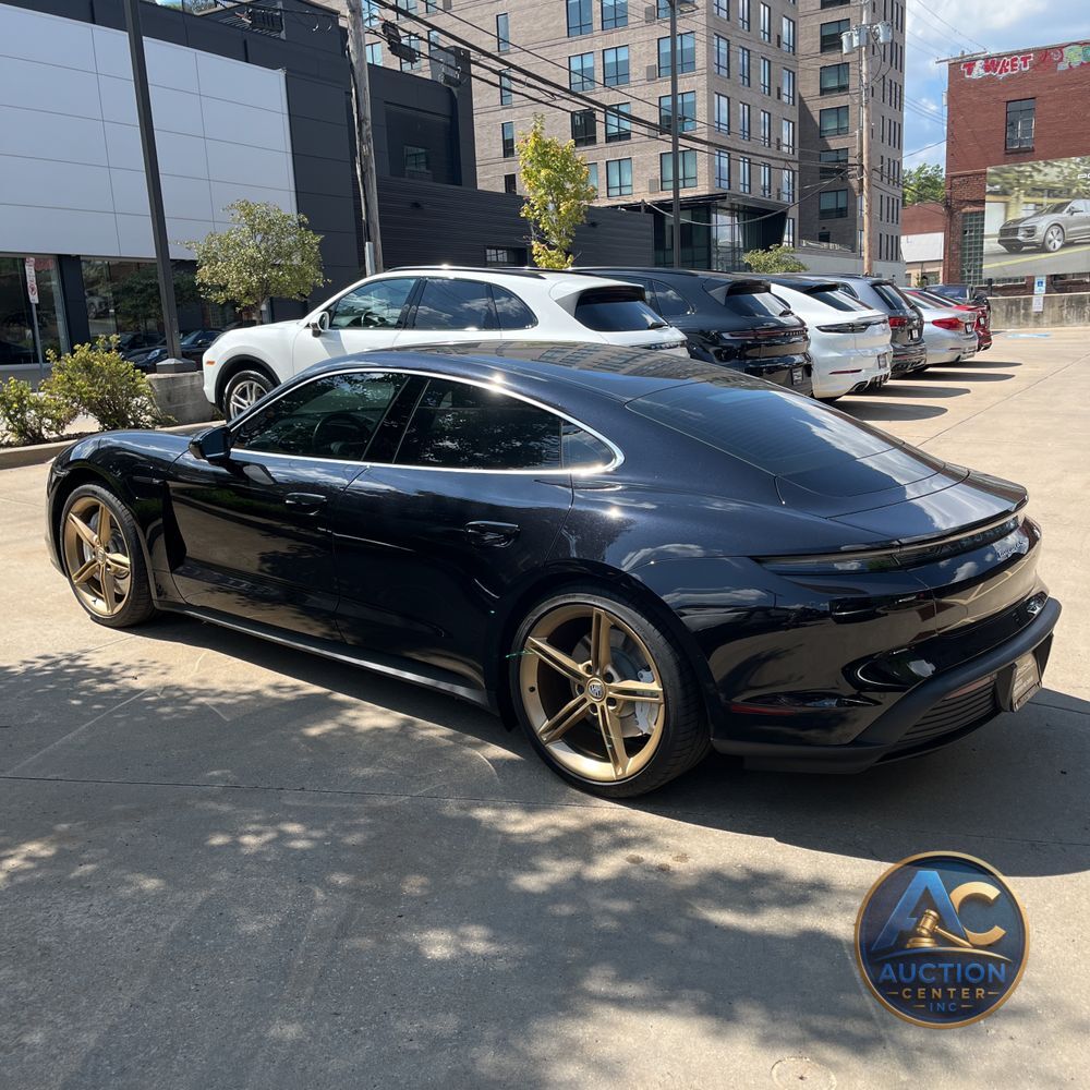 2024 Porsche Taycan 4S