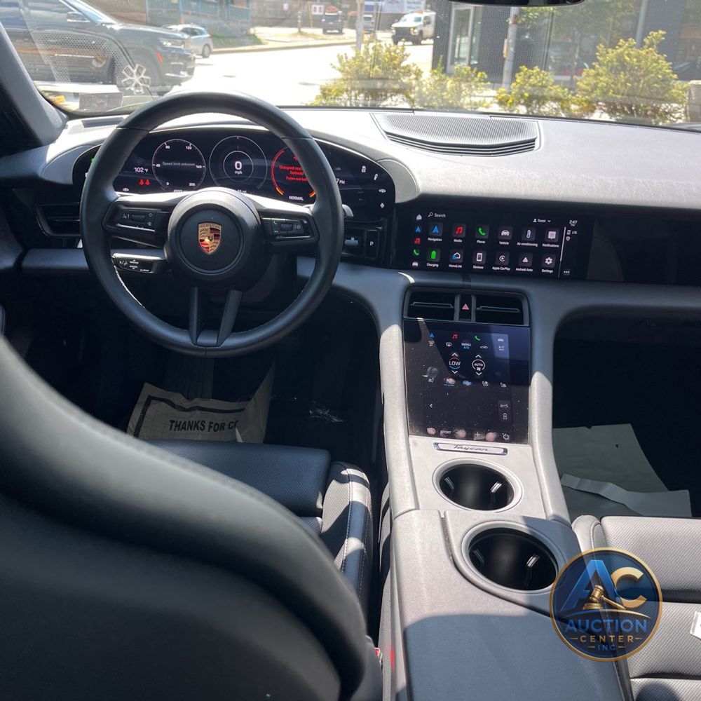 2024 Porsche Taycan 4S