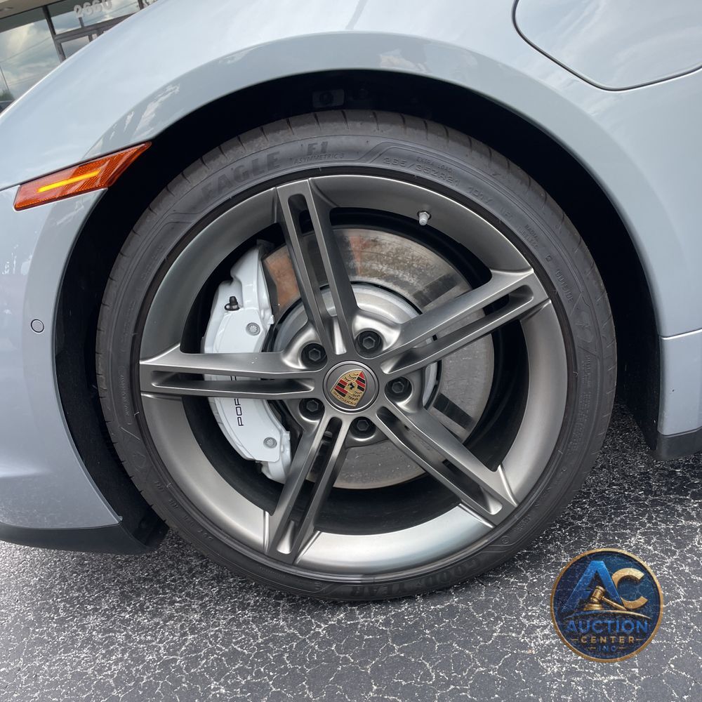 2024 Porsche Taycan 4S
