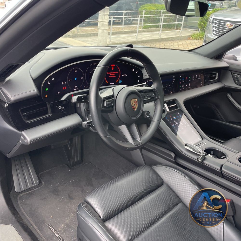 2024 Porsche Taycan 4S