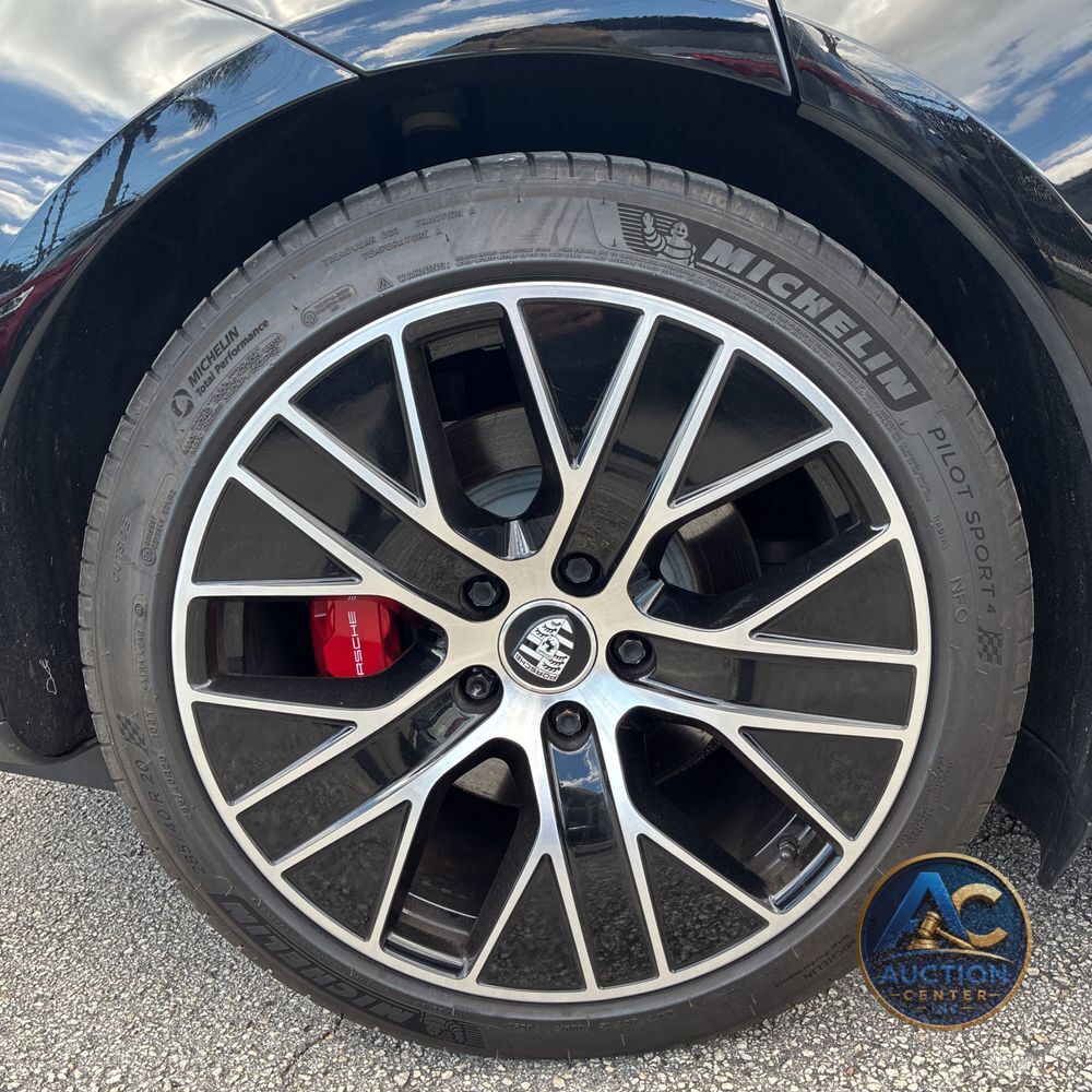 2021 Porsche Taycan 4S