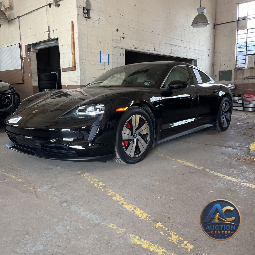 2024 Porsche Taycan 4S