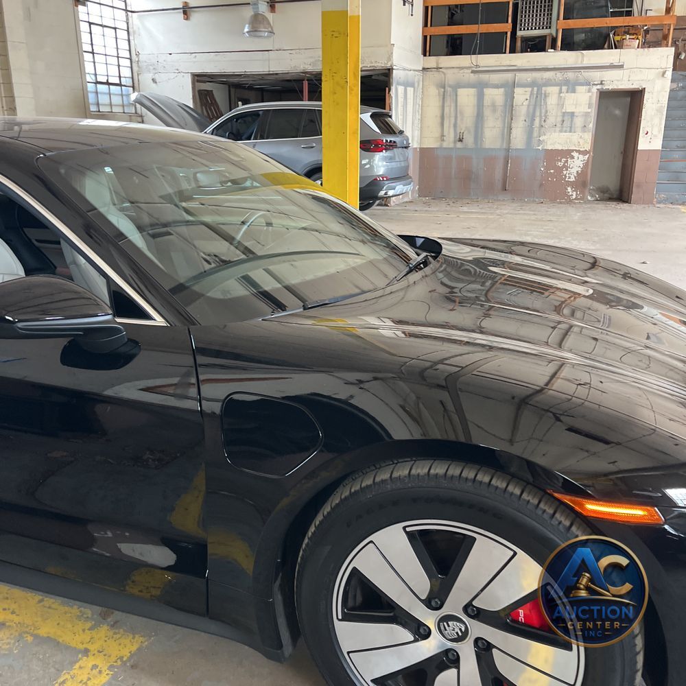 2024 Porsche Taycan 4S