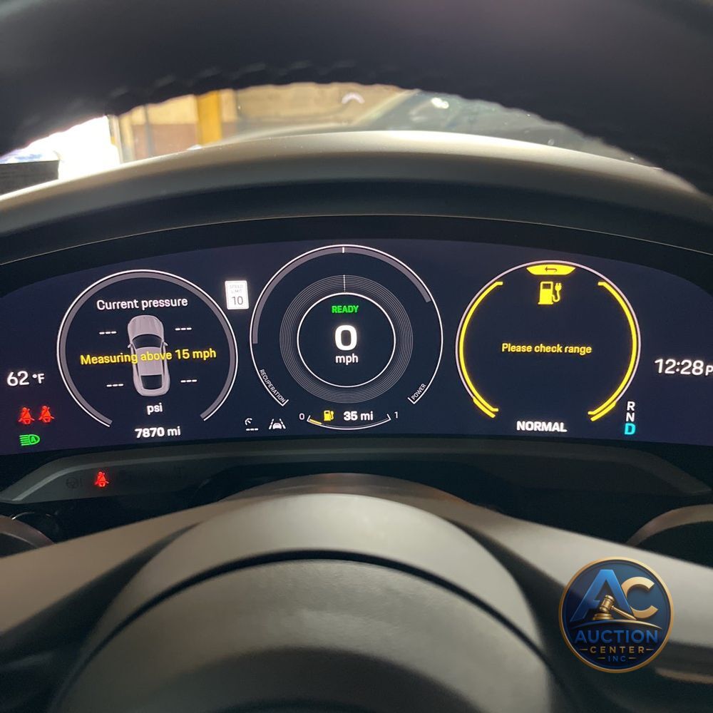 2024 Porsche Taycan 4S