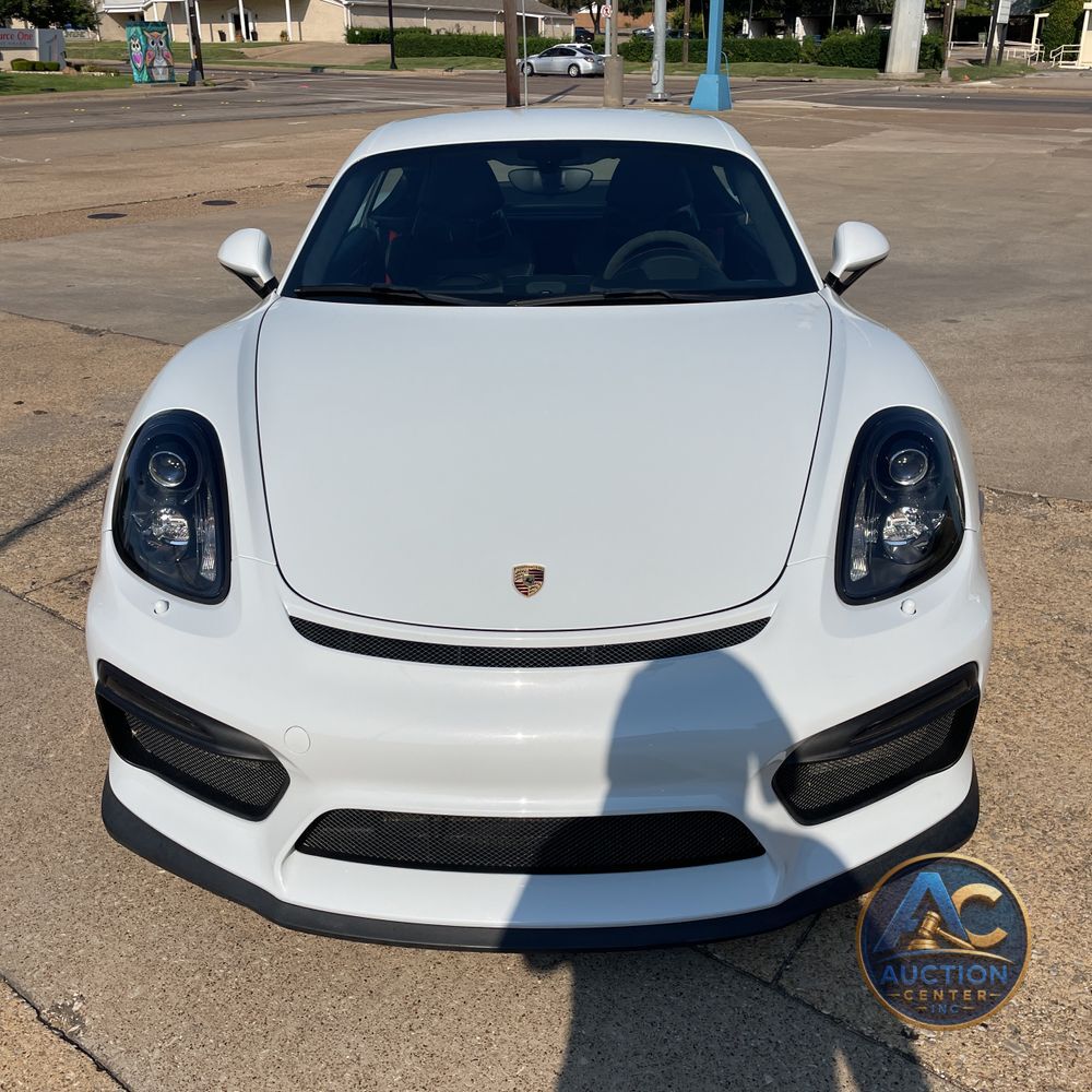 2016 Porsche Cayman GT4